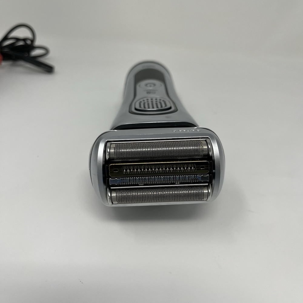 Braun Series 9 S9 Wet & Dry Electric Foil Shaver Silver w/ OEM Charger TESTED - Picture 4 of 9